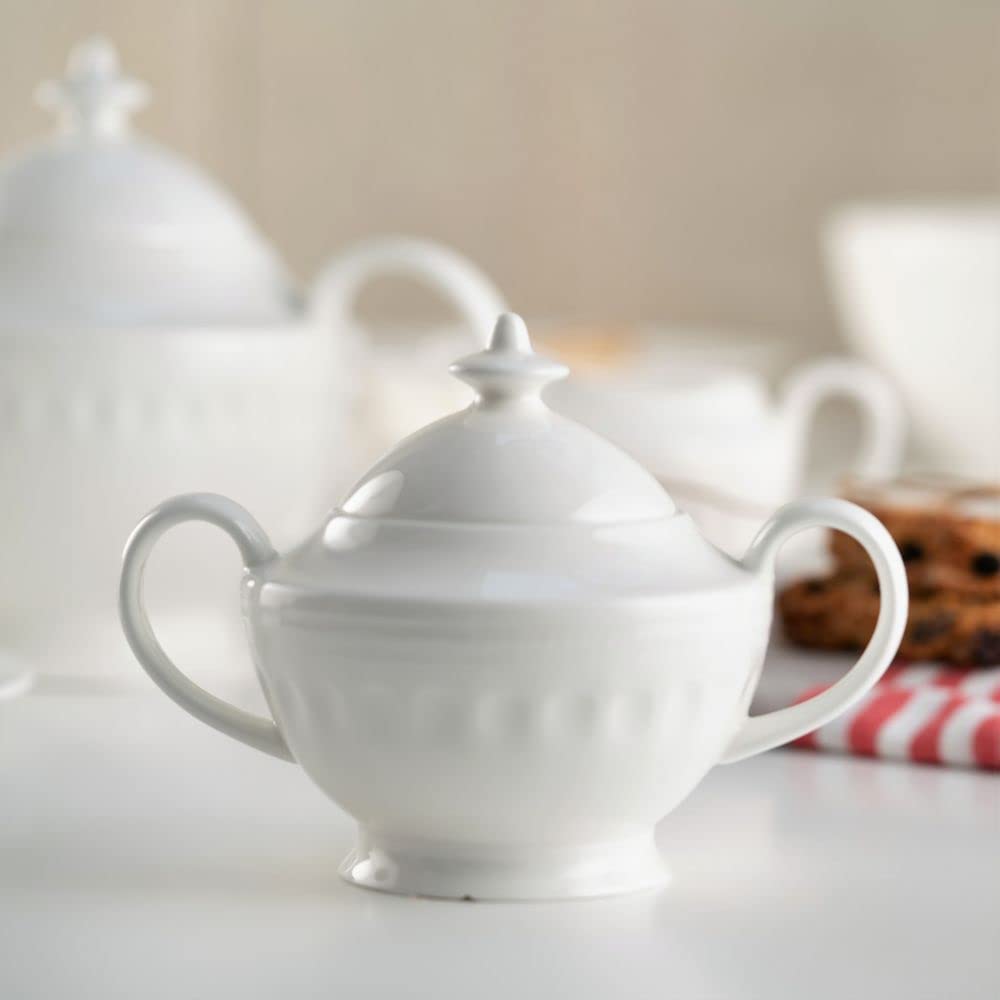 VILLA ITALIA Serwis kawowy porcelanowy na 6 osób Zestaw filiżanek Filiżanki, Talerzyki deserowe, Dzbanek, Cukiernica do kawy lub herbaty MESYNA White ES667