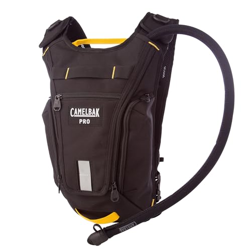 CamelBak Mochila de hidratación profesional de lona de polietileno resistente con bolsillos delanteros seguros y rejillas de ventilación de refrigeración, 100 onzas, color negro