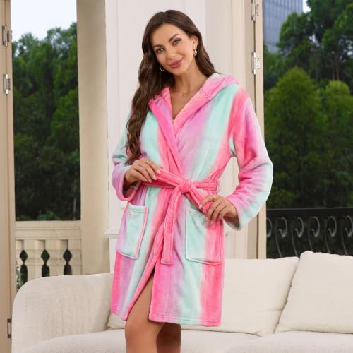 Image of U2SKIIN Women Hooded Fleece Robe, Short Plush Robes for Womens With Hood Soft Warm Spa Bathrobe