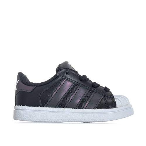 Adidas Superstar I la solution pour éviter les douleurs aux pieds pendant le sport