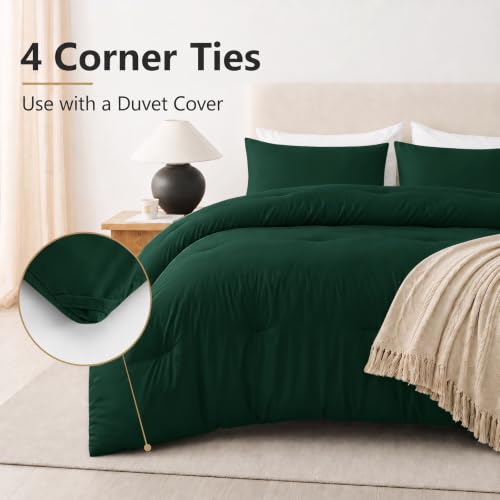 CozyLux Full Comforter Set, 3 Pieces Down Alternative Bedding Emerald Green by CozyLux - Used condition - Image 4
