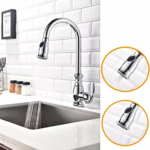 Robinet de cuisine flexible idéal pour laver les grands plats