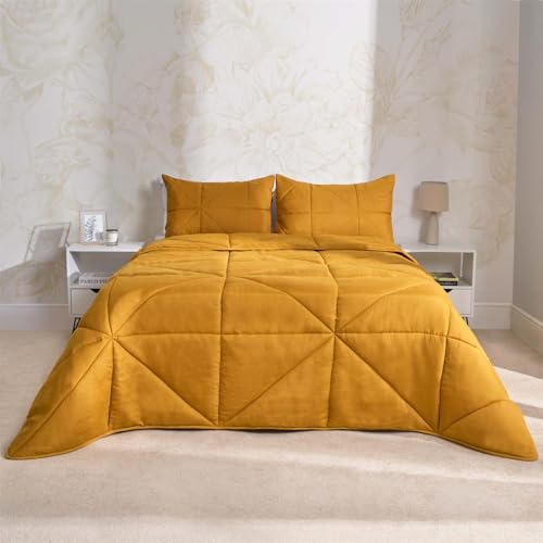OHS Coverless Single Duvet 7.5 Tog, Soft Warm Microfibre Quilted Geometric Pattern Lightweight All Season Comfort Washable Single Bed Duvet & Pillowcase, Ochre