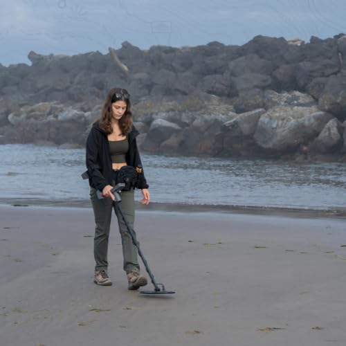 Image of MINELAB Vanquish 560 PRO-Pack Fully-Automatic Lightweight Waterproof Metal Detector with Multi-IQ Technology, Includes V12X 12 inch and V8X 8 inch Double-D Coils and Wireless Ear Buds
