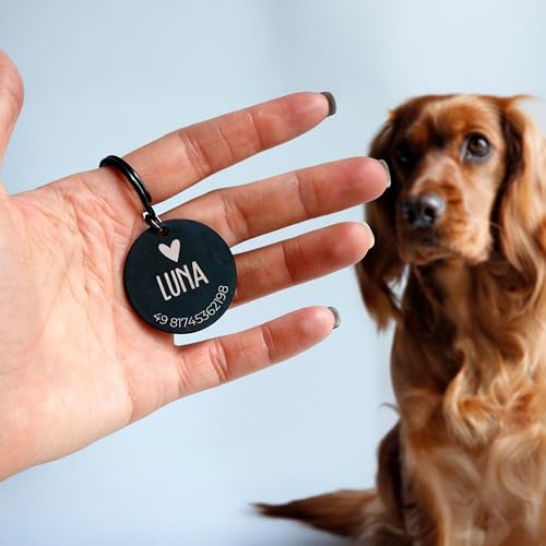 LAUBLUST Personalisierte Hundemarke mit Gravur für Halsband - Rund, Schwarz, Edelstahl | Größen S, M, L - Personalisiertes Geschenk für Hunde, Hundebesitzer mit Name als Hundezubehör, inkl Geschenkbox