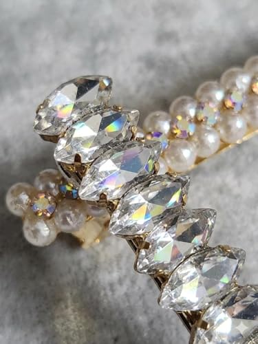 Image of Pearl & Crystal Hair Clips Set for Women, Elegant Rhinestone Barrettes, Stylish Hair Pins for Party, Wedding, Daily Wear - Pack of 2