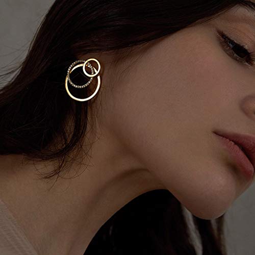Boucles d'oreilles asymétriques légères anti-inconfort style garanti