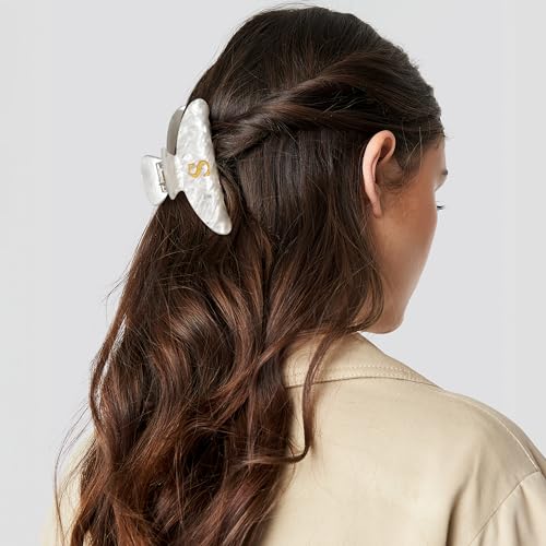Image of CWJCYTNSN 2 PCS Hair Claw Clips for Women Non-slip Black White Claw Clips for Thick Thin Hair Stylish S Hair Clips Elegant Hair Accessory Girls