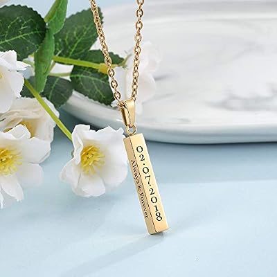 Love Jewelry Personalized Couple Stainless Steel Necklace Engraved Initial Name Vertical Bar Pendant Necklace Gifts for Boyfriend