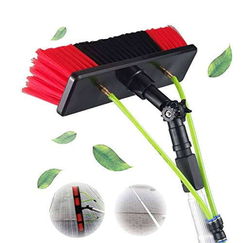 Nettoyeur photovoltaïque pour retrouver la clarté du toit de votre véranda