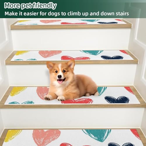 Evita resbalones en escaleras de madera con estos tapetes adhesivos de corazones 6