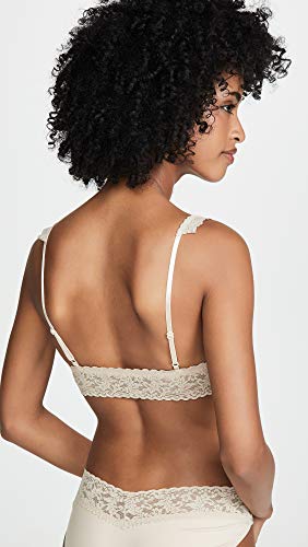 Image of hanky panky Women's Signature Lace Padded Crossover Bralette