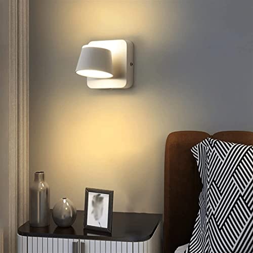 Lampara de noche de dormitorio dorada con acabado refinado y luz LED 3