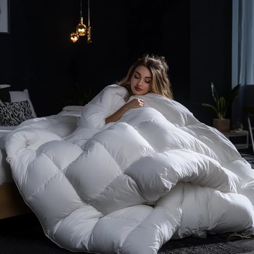 C&W White Goose Down Comforter 750 Fill Queen