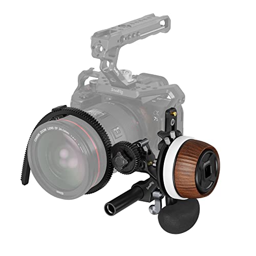 [Cambio rapido e supporto palmare staccabile]: Questo kit di base follow focus presenta un design pull con un solo pulsante e una funzione di arresto A/B in 3 fasi per impostare la direzione avanti o indietro, oppure può ruotare di 360° quando si controlla un obiettivo zoom. Dispone inoltre di un supporto per il palmo a sgancio rapido che garantisce stabilità nelle riprese a mano libera.