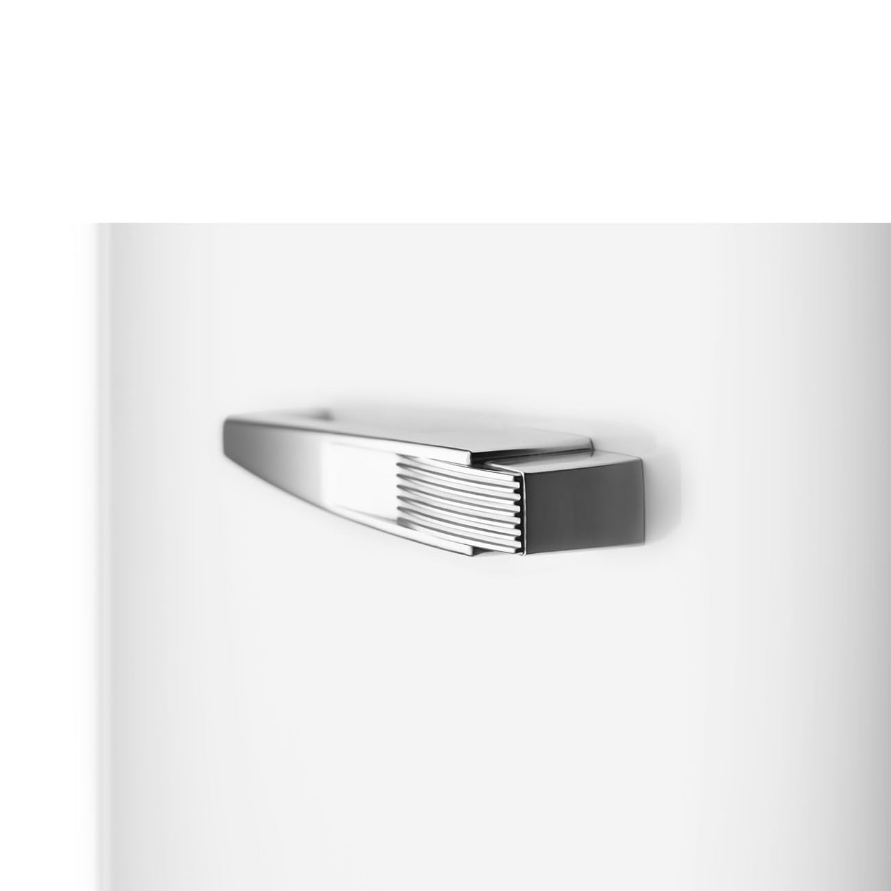 SMEG FAB28LWH6, FRIGO MONOPORTA, Classe C