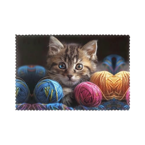 WZYWHJ Set di 6 tovagliette con stampa di gattini che giocano con palline di pelliccia, per tavolo da pranzo, 30,5 x 45,7 cm, per feste, cucina, sala da pranzo, lavabile, facile da pulire