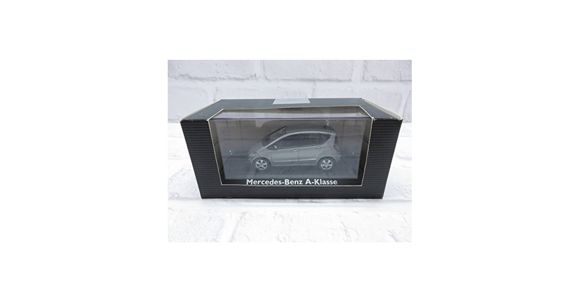 1/43 ミニカー　メルセデスベンツ　アウディ 2台セット Amazon.co.jp: ミニカー 1/43 メルセデスベンツ 2代目Aクラス