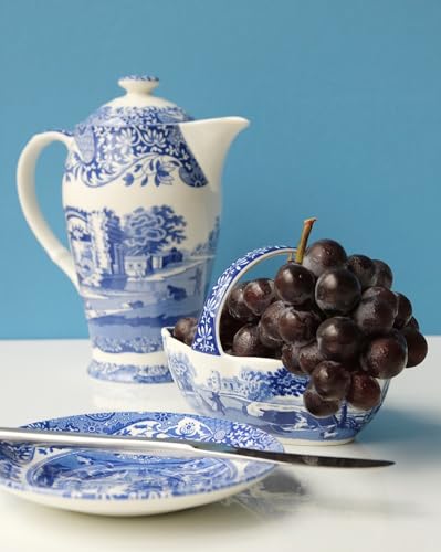 Spode Blue Italian Porcelain Handled Basket with Chip-Resistant Glaze - 6 Inch Decorative Serving Dish for Holiday Gift Giving, Hostess Presentation, Seasonal Table Accents