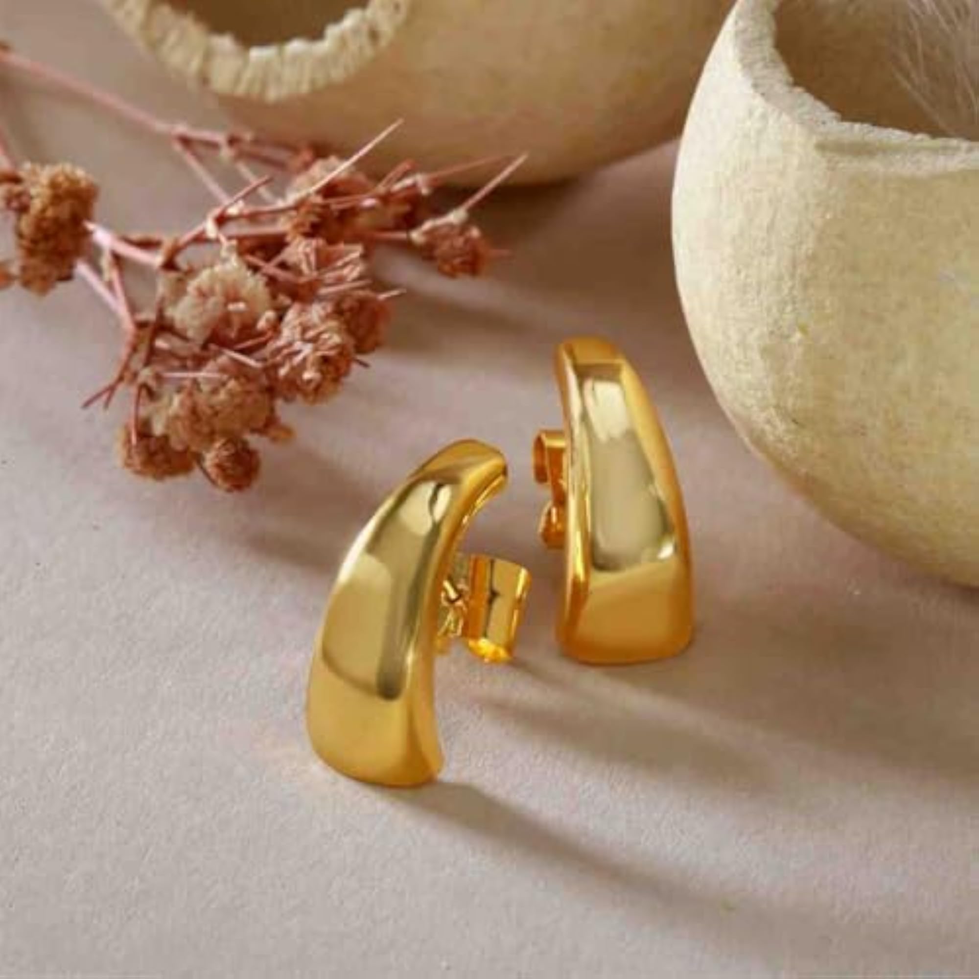 Women's 925 Sterling Silver Gold Plated Moissanite Stud Earrings