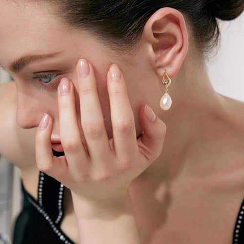 FarF&ME Pearl Earrings for Women,18K Gold Plated Statement natural freshwater Pearl Dangle Earrings, Lightweight Elegant Teardrop drop Earrings for women Wedding Party3