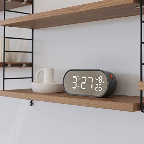 Reloj de espejo con ajuste de brillo para evitar luz molesta al dormir 3