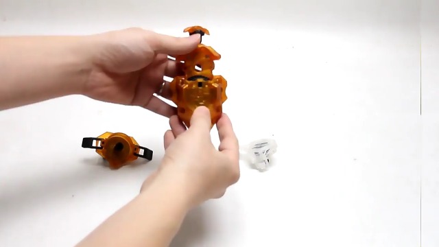 Amazon.com: Bey Battling Burst Launcher and Grip, B-184 Left Right