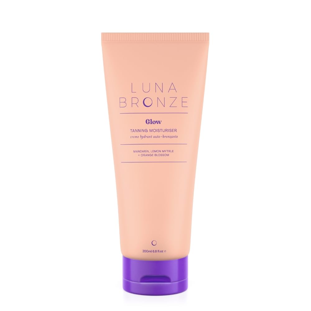Glow Gradual Self Tanning Moisturizing Lotion | Ultra Hydrating, Natural Looking Sunless Tan | Soothing Natural & Organic Ingredients | Infused with Rosehip & Jojoba Oil (200ml/6.7 fl. oz)