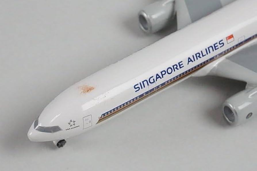 Amazon.co.jp: SCHABAK シャバック 1/600 B777-300 AIR FRANCE