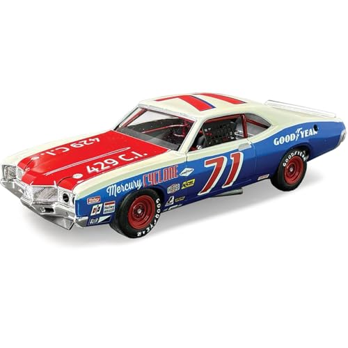 MPC 1971 Mercury Cyclone Stock Car Model Kit – 1:25