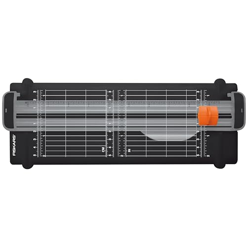 Fiskars Massicot SureCut A5 Recyclé, Lame en acier inoxydable, Écologique, 1004723, Noir