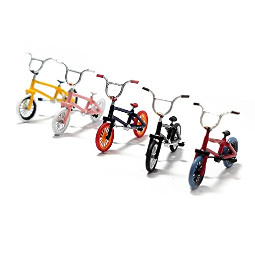 Set de 5 Figuras 1:64 Escena Urbana Resina 3 cm miniatura 6
