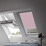 Das ausgewählte Produkt ist mit den VELUX Fenstertypen: GGL, GPL, GTL, GHL, GGU*, GPU*, GTU*, GHU* kombiniert mit einem der folgenden Größencodes: S04, 604 kompatibel (NICHT mit SK04 ! ). Der Code des Fenstertyps befindet sich oben auf dem offenen Fensterflügel.