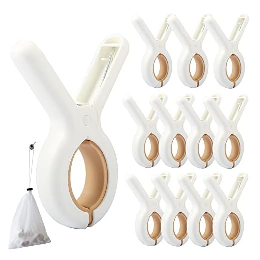 PAMISO 12 PCS Beach Towel Clip, Cloth Pins, Quilt Drying Clip, Plastic Clothespins, Strong Grip Holder to Dry Laundry on Clothesline and Hanging Rack(Medium)