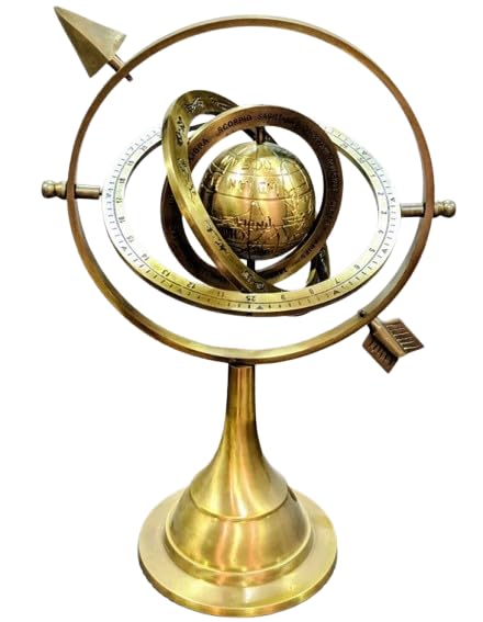Globe céleste en laiton pour sublimer une pièce de vie vide