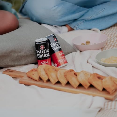 Estrella-Galicia-Especial-Cerveza-Lager-Especial-Pack-de-24-Latas-x-33-cl-Sabor-Ligero-y-Amargo-Aroma-a-Lupulo-55-Volumen-de-Alcohol