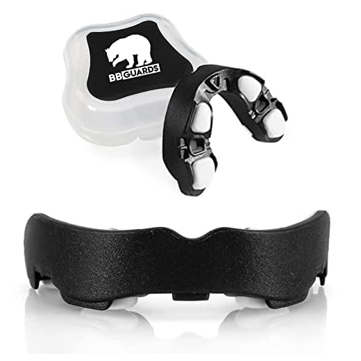 BBGuards Protector Bucal Boxeo, Rugby, Hockey, Kick Boxing. Protección Dental Adultos para Hombre y Mujer. Protecciones Bocales para Dientes Muay Thai, Futbol, Karate, Taekwondo, MMA (Negro-Blanco)