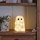 Lights4Fun Acryl-Geist Halloween-Dekoration mit 20 warmweißen LEDs – Strukturierte weiße Oberfläche, batteriebetrieben mit Timer – Innen- und Außendekoration im Gothic-Stil – 14 cm hoch