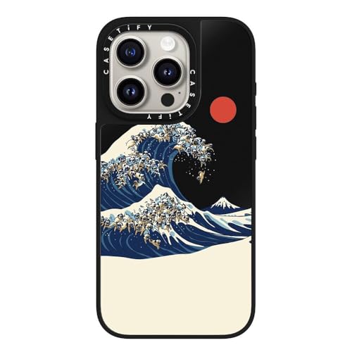 CASETiFY Magsafe �Ή��~���[ iPhone 15 Pro �P�[�X [���ː� / 1.5m����̗����������N���A / Magsafe �ɑΉ�] - The Great Wave of Pugs - �u���b�N(�u���b�N�o���p�[)