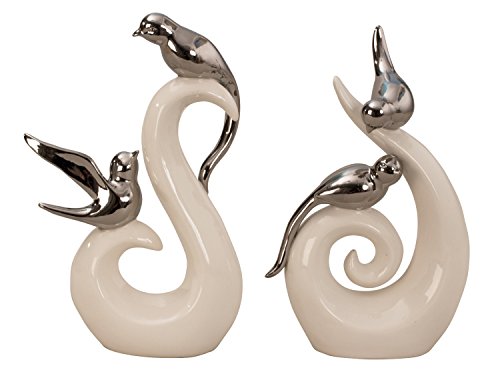 Moderna scultura di una coppia di uccelli