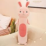 Esta muñeca de peluche está hecha de material de felpa duradero y rellena con material de algodón de alta calidad. Fácil de limpiar, use una pequeña cantidad de agua y jabón para quitar las manchas y seque naturalmente.