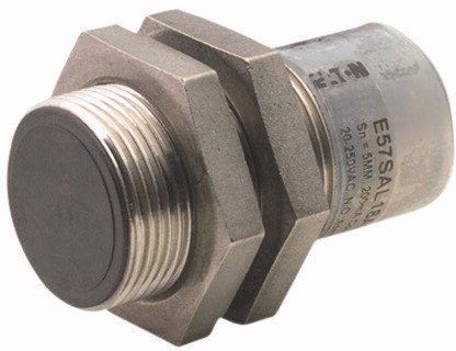 Capteur de proximité Eaton M18 filaire 1S detection 5mm pour automatisme industriel
