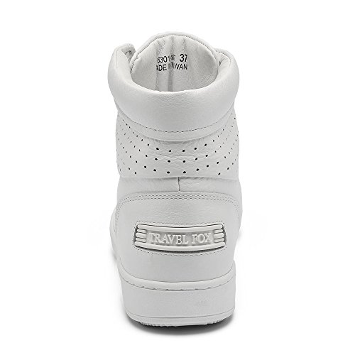 Image of TRAVEL FOX Unisex 900 Nappa Leather Round Toe Lace-Up High-Top Sneakers