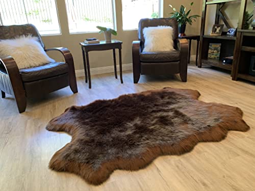 Tapete sintético LAMBZY Quatro 4 Pelts 4'x6' Marrón miniatura 5