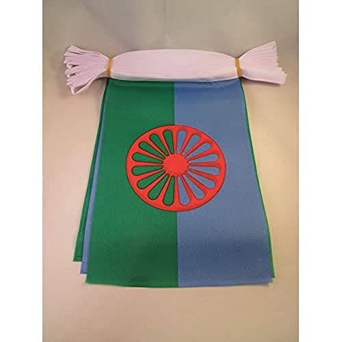 Image of AZ FLAG Gypsy 6 meters BUNTING Flag 20 flags 9'' x 6'' - Traveller STRING flags 15 x 21 cm