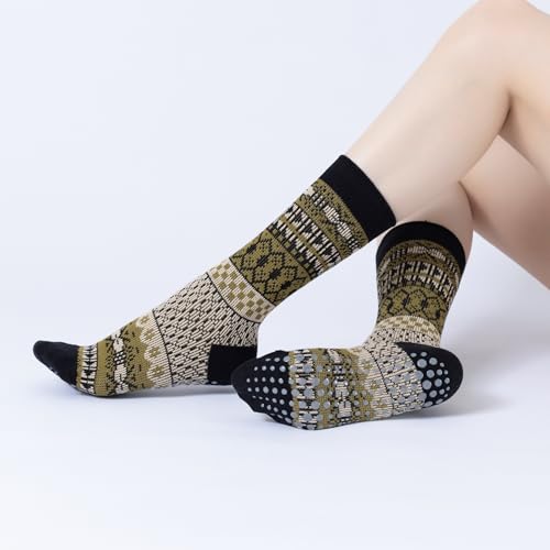 Image of Verdancy Yoga Pilates Socks with Grips for Women Knit Patterned Non Slip Cushioned Crew Socks for Barre Ballet Dance