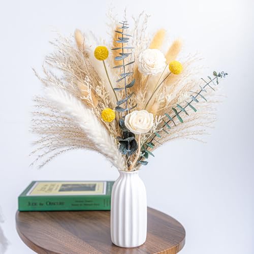 Diffuseurs de roseaux de fleurs séchées avec arrangements d'eucalyptus pour table