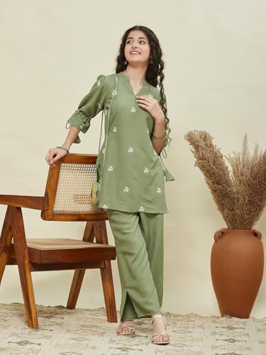Image of Girls Floral Embroidered Kurta and Palazzo Pants Co-ord Set with V Neck Elegant Traditional Outfit for Festive and Functions