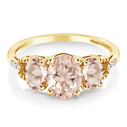 Gem Stone King 2.04 Cttw 10K Yellow Gold Peach Morganite and Accent Diamond 3-Stone Engagement Ring | 3 Stone Wedding Anniversary Promise Gold Ring For Women | Available In Size 5, 6, 7, 8, 92