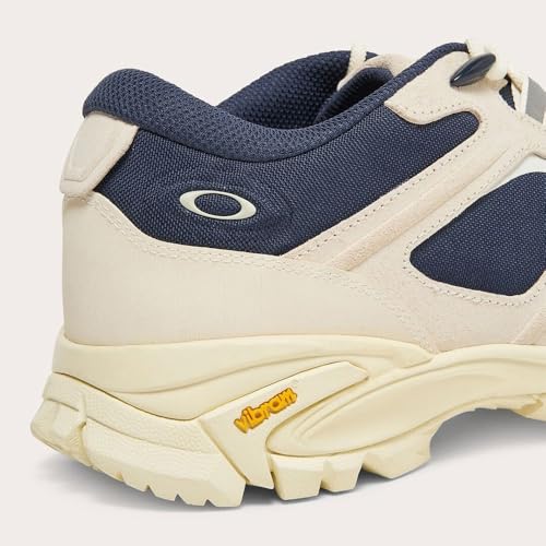 Image of Oakley Men's Sierra Terrain Sneakers